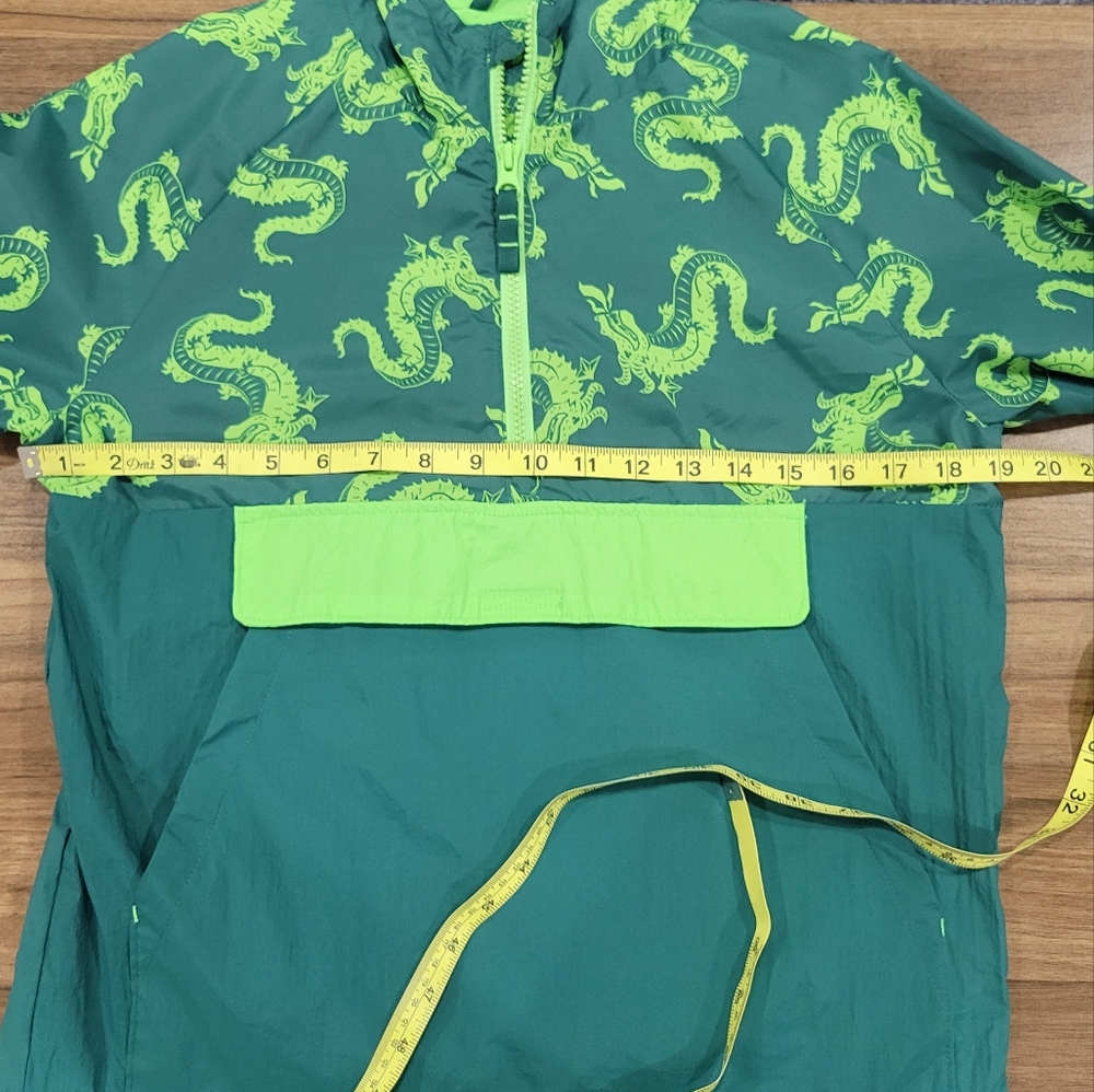 Cat & Jack Windbreak Green Dragon Print 1/2 Ziip Water Resistant Jacket Sz 10/12 - Picture 3 of 7